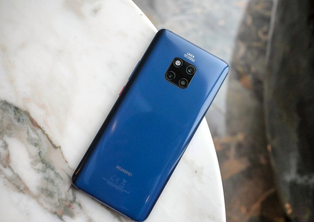 华为Mate 20系列上手图集 正面和背面颜值都升级了