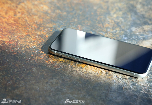 iPhone XR开箱实拍图集 颜值你给打几分？