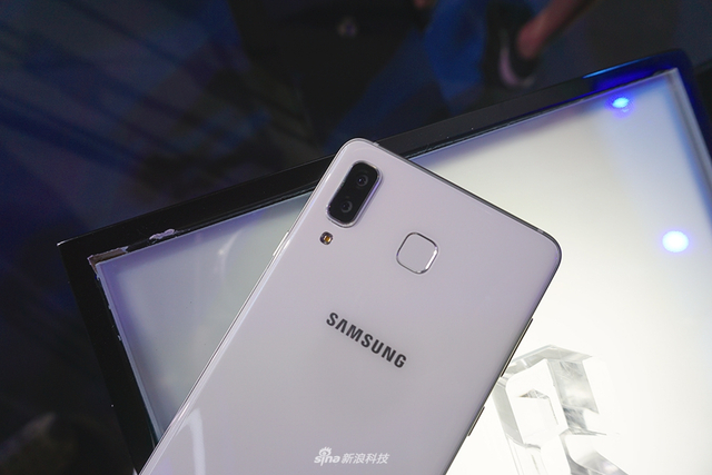 三星Galaxy A9 Star现场图集 三星的中端全面屏来了