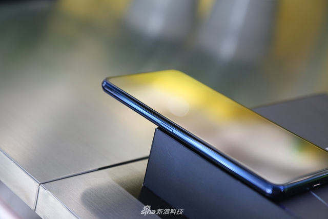 vivo NEX双屏版开箱图赏 双屏颜值你打几分?