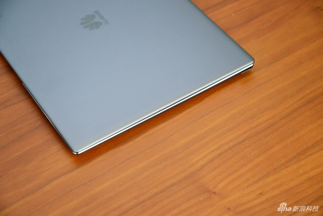 华为MateBook X Pro图赏:全面屏很美