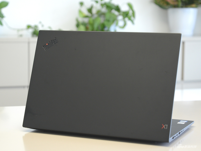 ThinkPad X1隐士实拍图赏