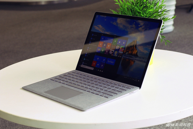 国行微软Surface Laptop开箱图赏：颜值是最厉害的武器