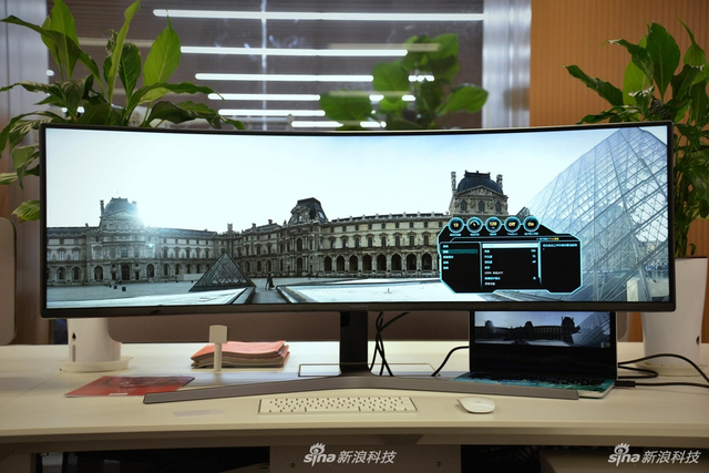 陪你看最长的电影 三星32:9带鱼屏显示器图赏