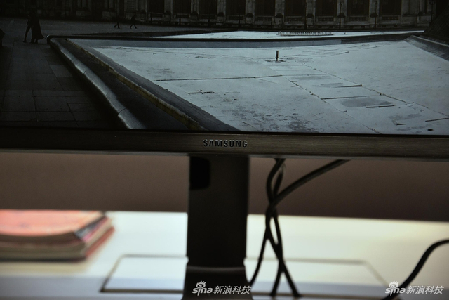 陪你看最长的电影 三星32:9带鱼屏显示器图赏