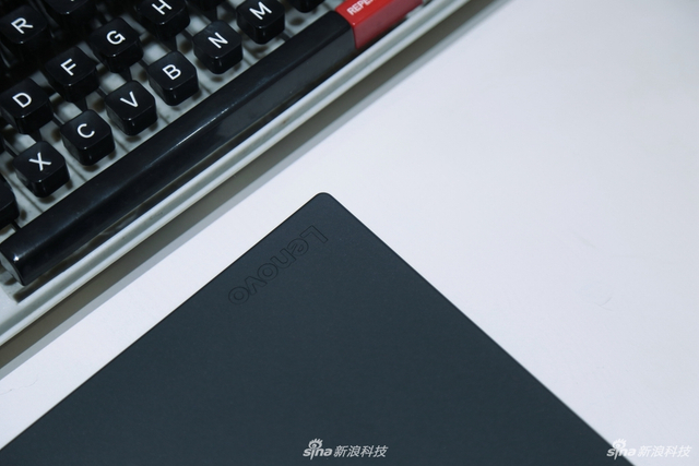 【独家】ThinkPad 25纪念机型开箱：扑面而来的情怀
