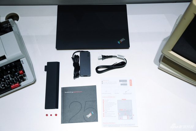 【独家】ThinkPad 25纪念机型开箱：扑面而来的情怀