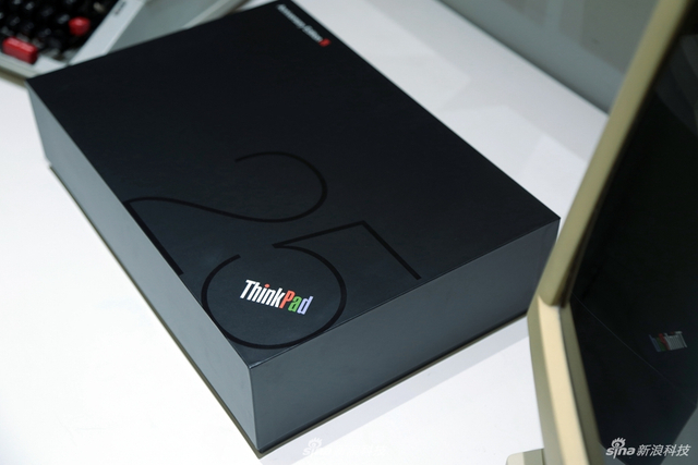 【独家】ThinkPad 25纪念机型开箱：扑面而来的情怀