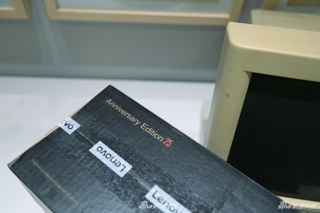 【独家】ThinkPad 25纪念机型开箱：扑面而来的情怀