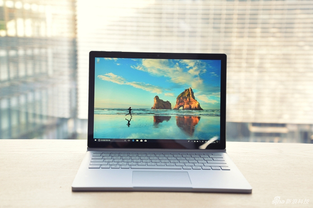 【独家】Surface Book 2实拍:细节之处的改变