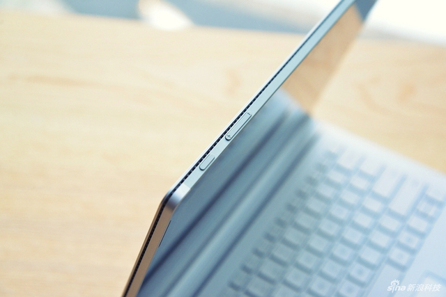 【独家】Surface Book 2实拍:细节之处的改变