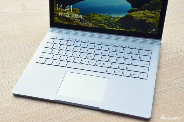 【独家】Surface Book 2实拍:细节之处的改变