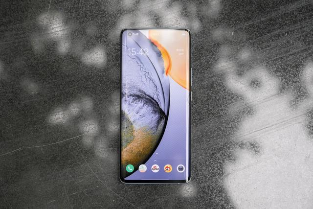 内置微云台+四摄却仅有180克 vivo X50 Pro图赏