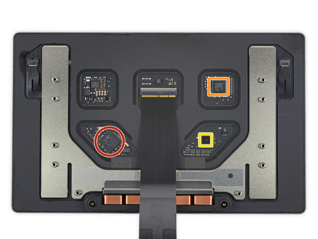新13英寸MacBook Pro拆解:电池更沉 电源键盘重新设计