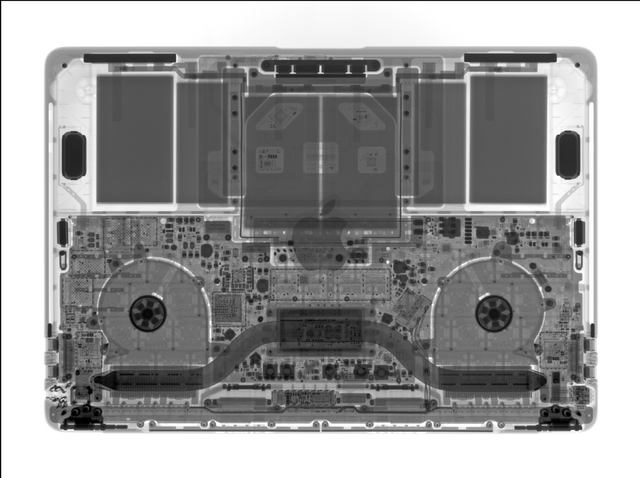 新13英寸MacBook Pro拆解:电池更沉 电源键盘重新设计