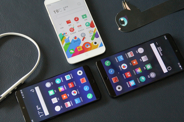 MEIZU 15/15Plus图赏:经典小圆圈回归 竖排双摄登场