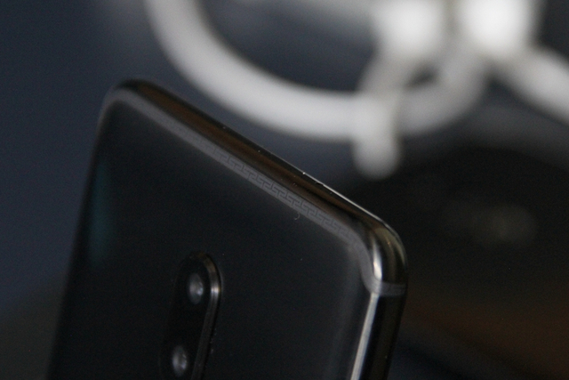 MEIZU 15/15Plus图赏:经典小圆圈回归 竖排双摄登场