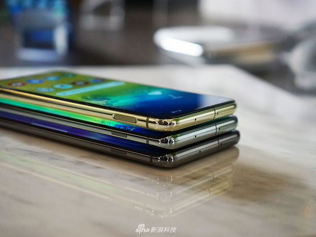屏占比再提升 三星Galaxy S10系列手机实拍图赏