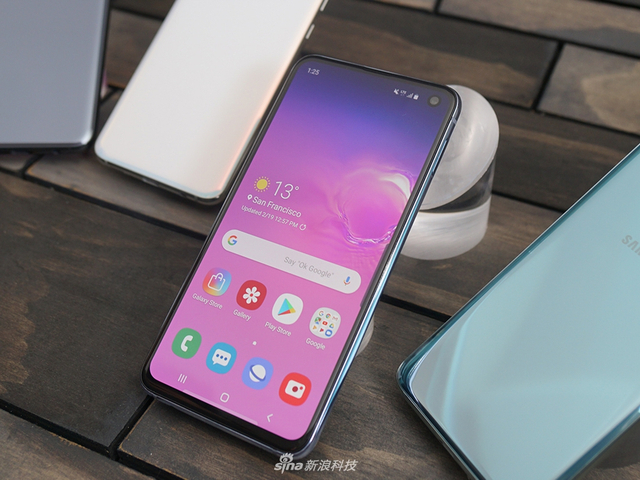 屏占比再提升 三星Galaxy S10系列手机实拍图赏