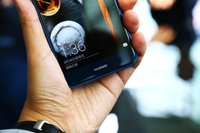 HUAWEI nova 青春版现场实拍图集