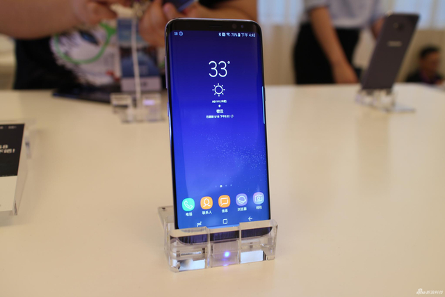 心动了吗 三星Galaxy S8国行版现场实拍
