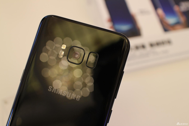 心动了吗 三星Galaxy S8国行版现场实拍