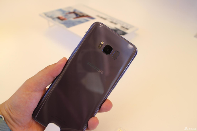 心动了吗 三星Galaxy S8国行版现场实拍