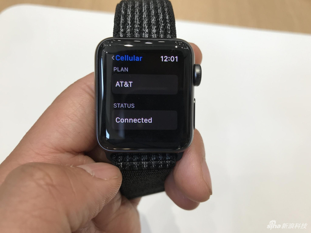 增加蜂窝数据功能 Apple Watch Series 3现场实拍图赏