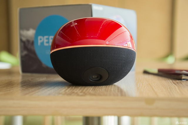 比上不足比下有余 可爱又蠢萌的机器人若琪