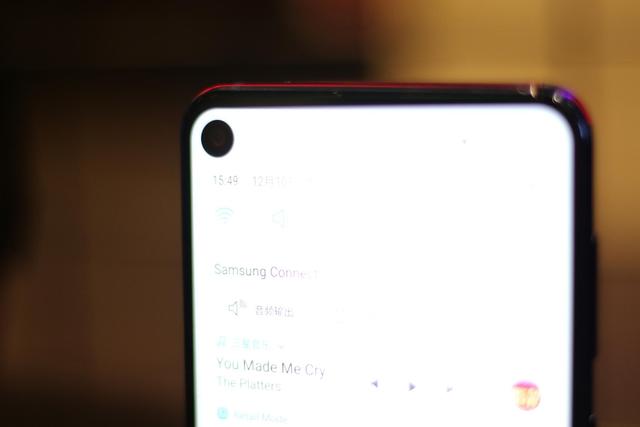 三星Galaxy A8s现场图赏