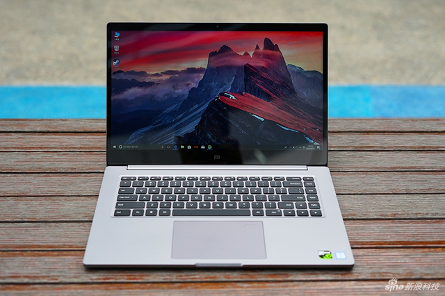 小米笔记本Pro GTX版图赏：外观变化不大