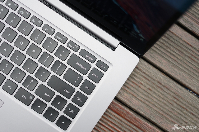 小米笔记本Pro GTX版图赏：外观变化不大