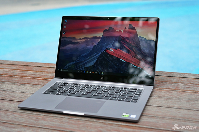 小米笔记本Pro GTX版图赏：外观变化不大