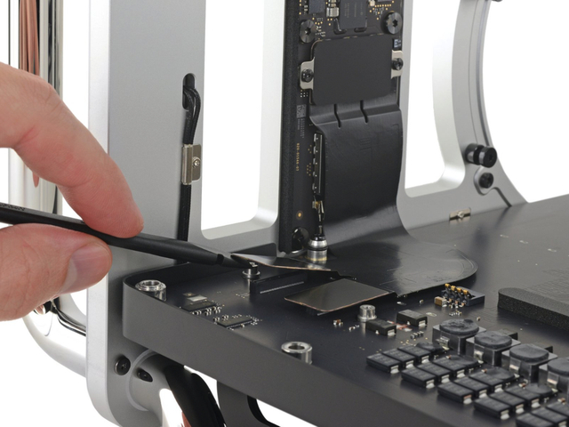 iFixit拆解苹果Mac Pro：美观精良 可修复性一流