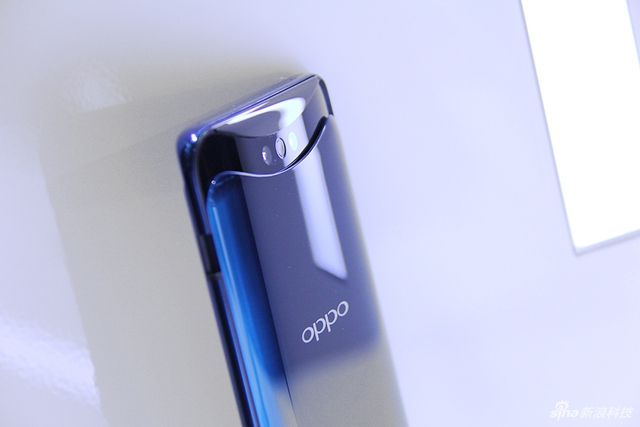 双轨潜望式升降镜头 OPPO Find X现场实拍图赏