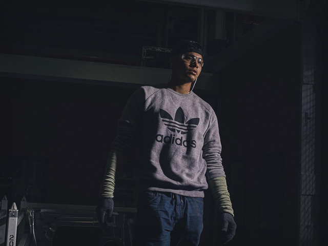 探访特斯拉工厂内部：全力生产Model 3