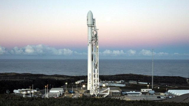 SpaceX将互联网卫星送入轨道