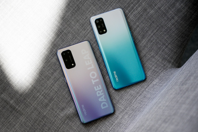 主打轻薄的性价比选择 realme X7系列开箱