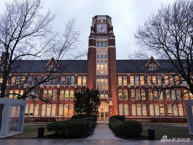 苹果春季教育主题发布会现场图