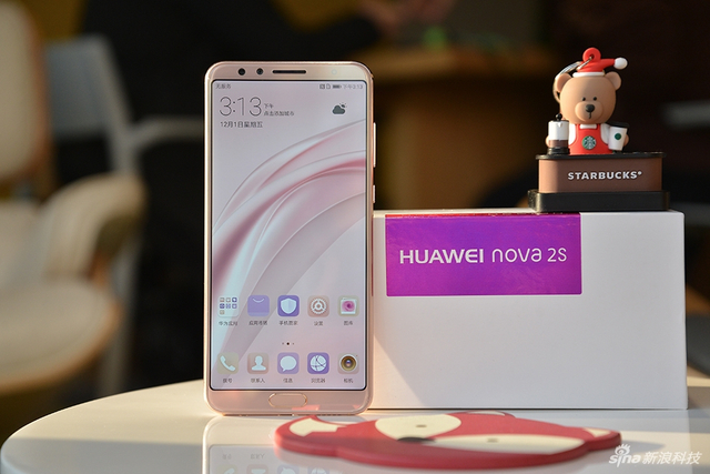HUAWEI nova 2s图赏 双玻璃材质更耀眼