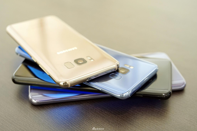 三星S8系列真机图赏:无边框效果的进化史