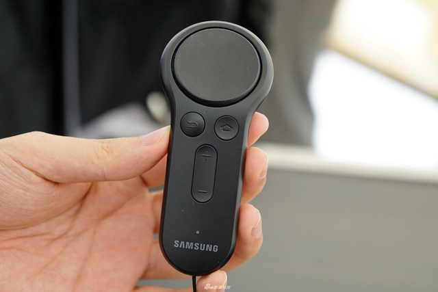 三星S8系列真机图赏:无边框效果的进化史