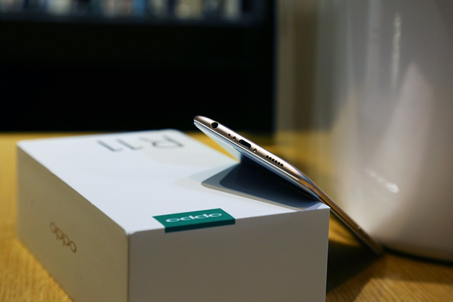 前后2000万像素 OPPO R11上手图赏