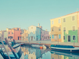 鲜艳的彩色 意大利色彩岛的童话世界
