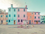 鲜艳的彩色 意大利色彩岛的童话世界