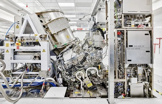 EUV光刻机的一部分