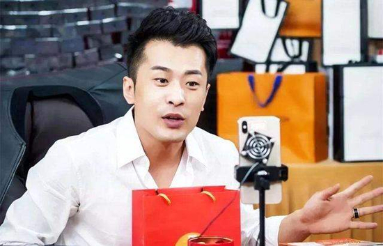 辛巴翻车敲响行业警钟