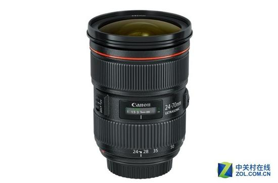 佳能二代24-70mm&nbsp;f/2.8，具有非常好的画质和体积平衡性