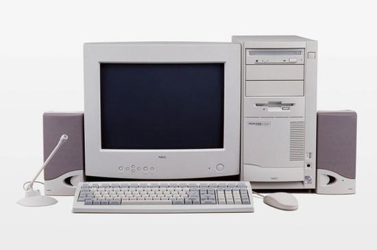 当年的电脑长这样