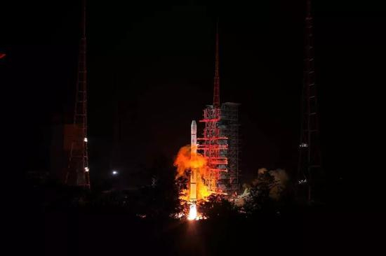 风云二号H星发射现场（摄影：梁珂岩&nbsp;）